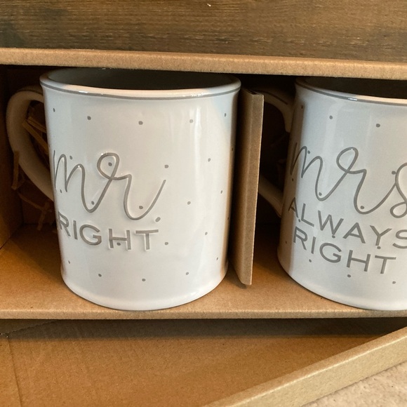 New In box Mr Right and Mrs always Right - Picture 3 of 6